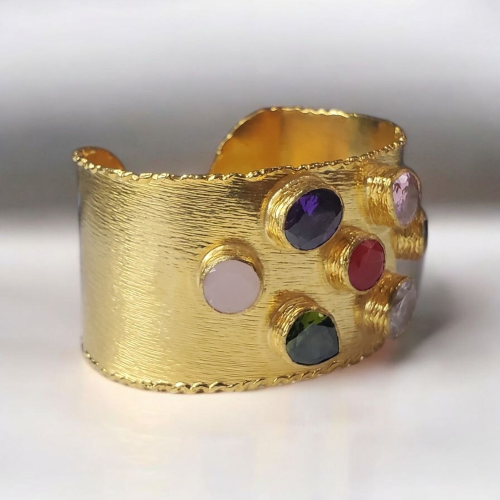 18k Triple Gold Plated Luxury Jeweled Cuff Bracelet - Picture 4 of 8